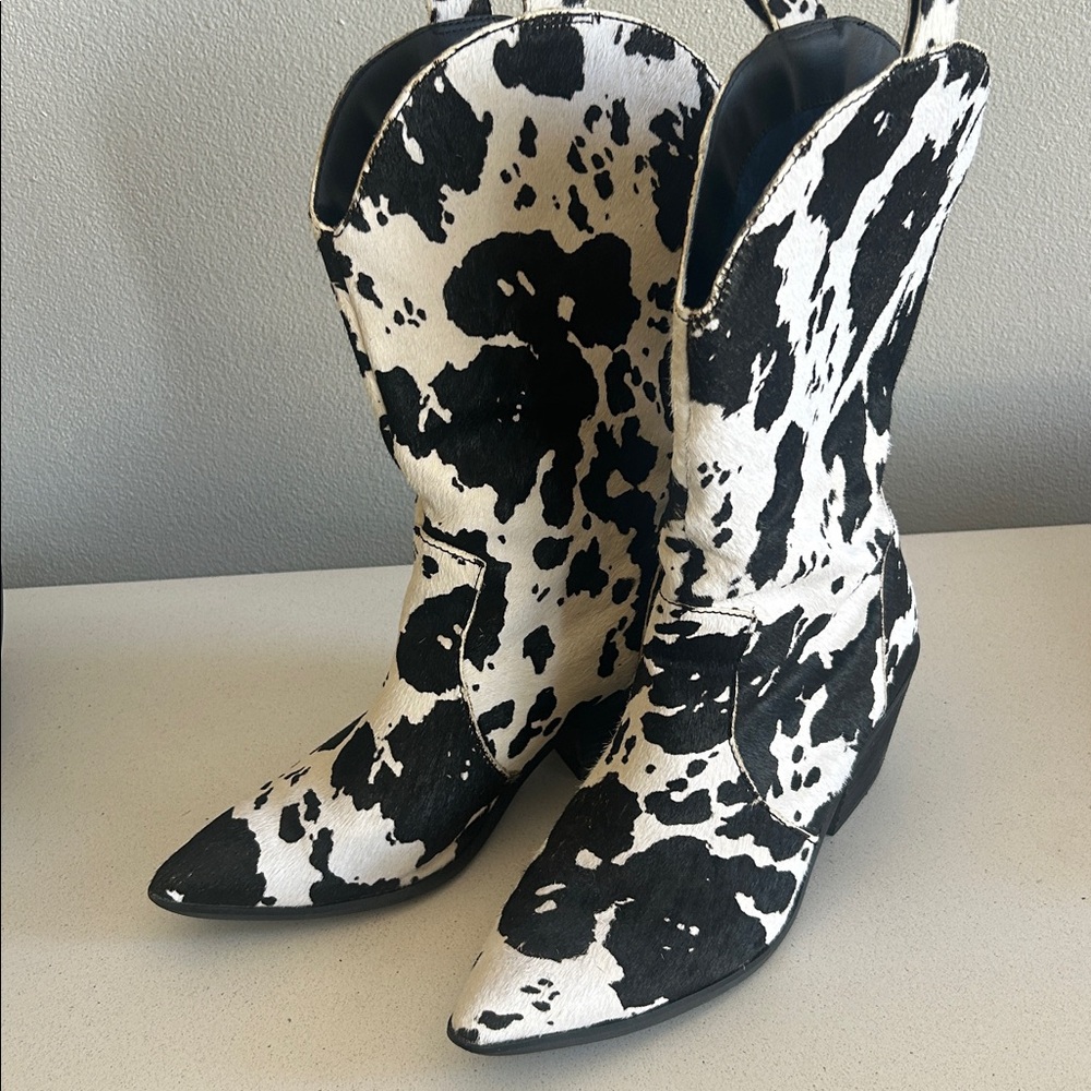 Dingo Black and White Cow Print Heeled Boots Size 8.5